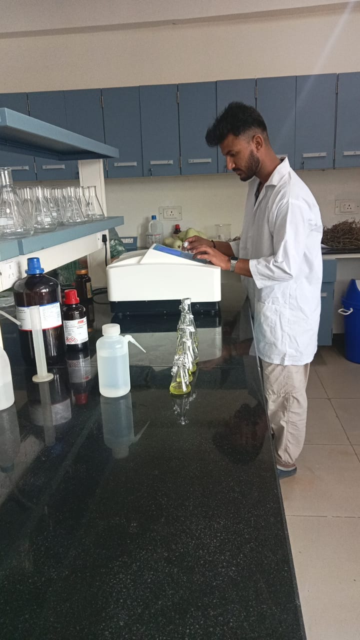 Lab facility at division of vegetable science, FoH SKUAST-Kashmir